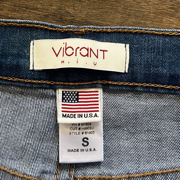 FINAL PRICE NWT Distressed Denim Shorts - Picture 2 of 4